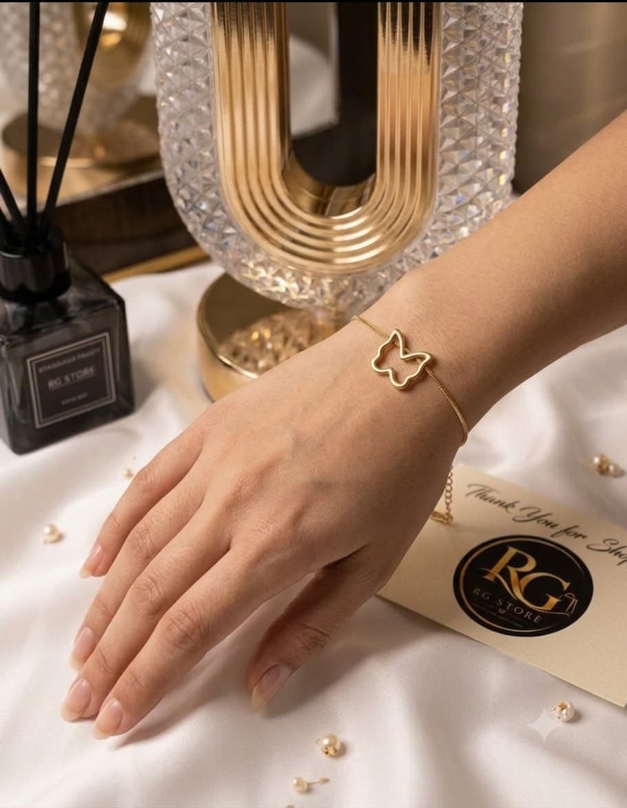 Elegant Butterfly Chain Bracelet – Golden Finish